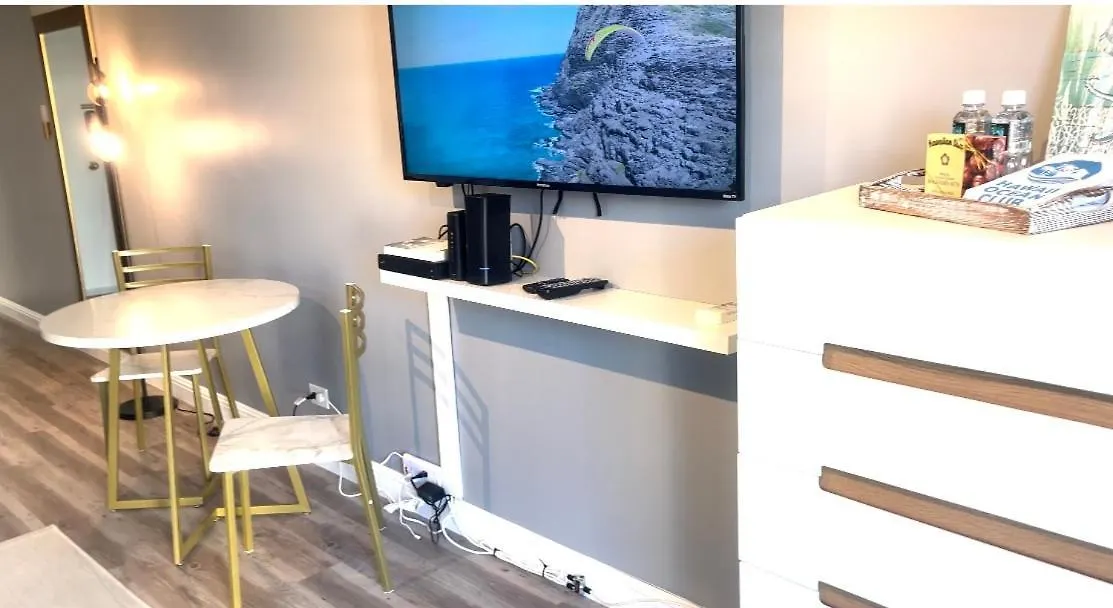 Marine Surf Waikiki 9Th Floor - Parking Included Apartment Honolulu